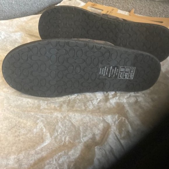 Coach Slipper In Signature Jacquard - Picture 4 of 6